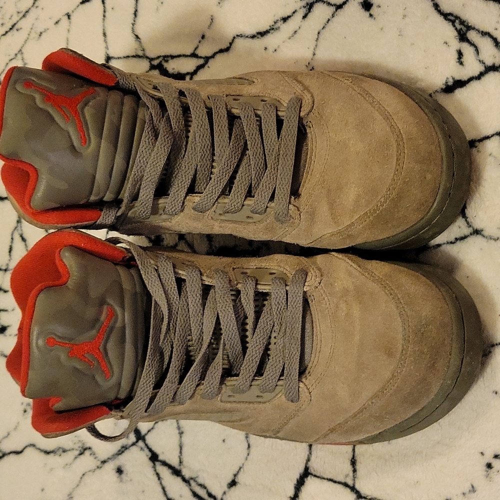Jordan 5 retro camo sz 10.5